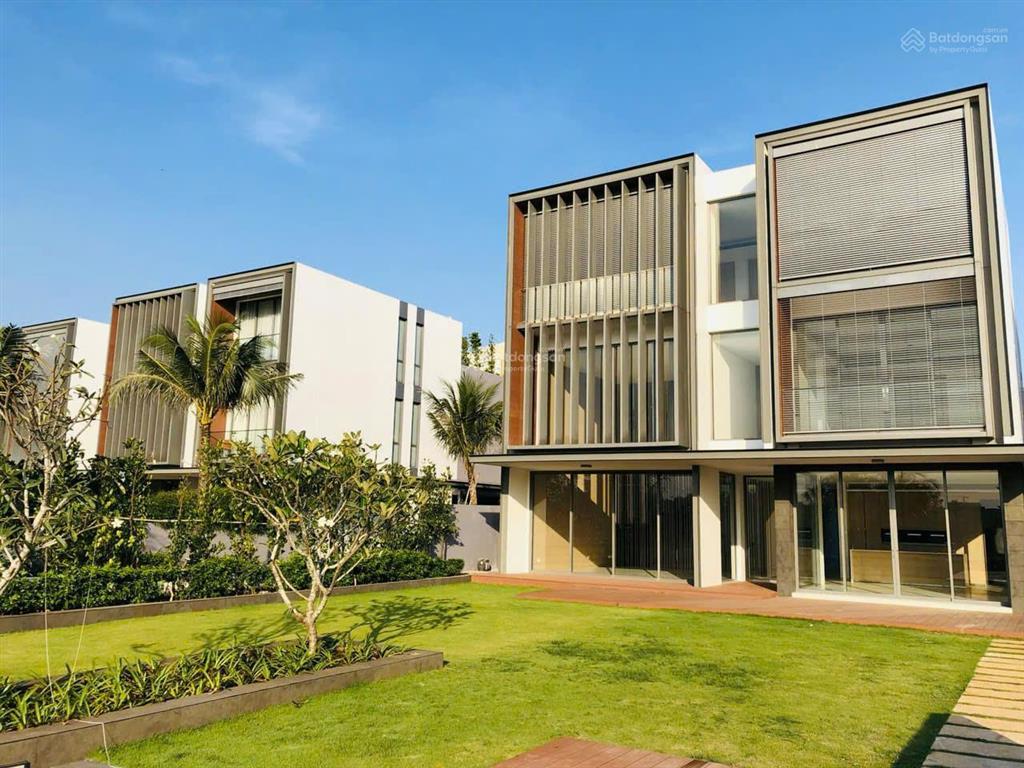 Bán biệt thự đẹp khu holm đường nguyễn văn hưởng f. thảo điền q2. 795m2 3 tầng 5pn ntcc. giá 240 tỷ