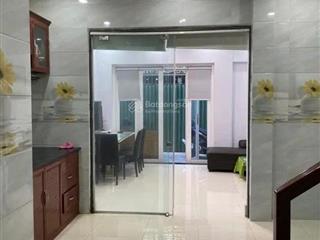 Bán nhà hẻm thông cách mạng tháng tám, quận 3 gần cv lê thị riêng  54m², ngang 4m, giá 11.5 tỷ