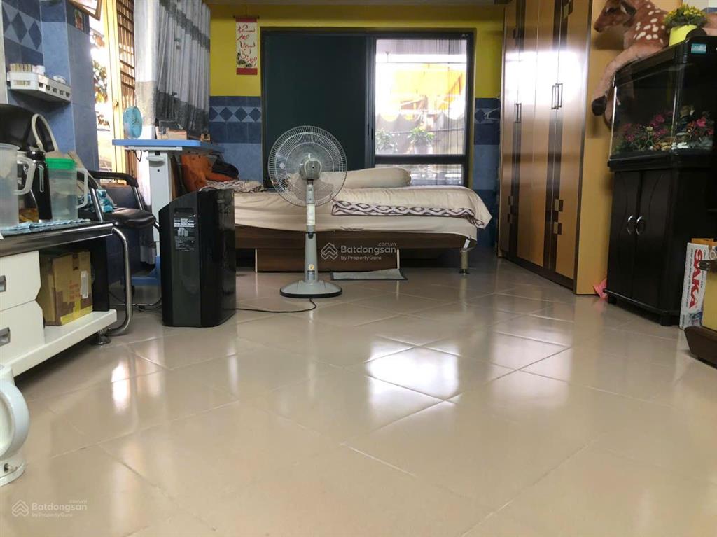 Mặt tiền gần nguyễn tri phương, q10  4 tầng, 35m2, 4pn, ở hay kinh doanh đề hợp lí, chỉ 11,6 tỷ