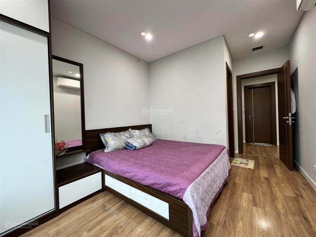 Chính chủ cần bán căn hộ 2pn  bc mát mẻ  view thoáng  nhà full đồ giá 6.4 tỷ chung cư bea sky