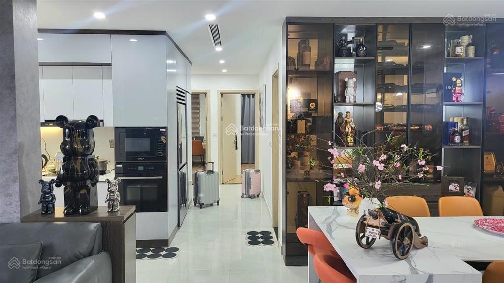 Chính chủ cần bán gấp 2pn  2vs  bc mát  full đồ  nhà mới sửa  giá 5 tỷ cc ct4 tây nam linh đàm