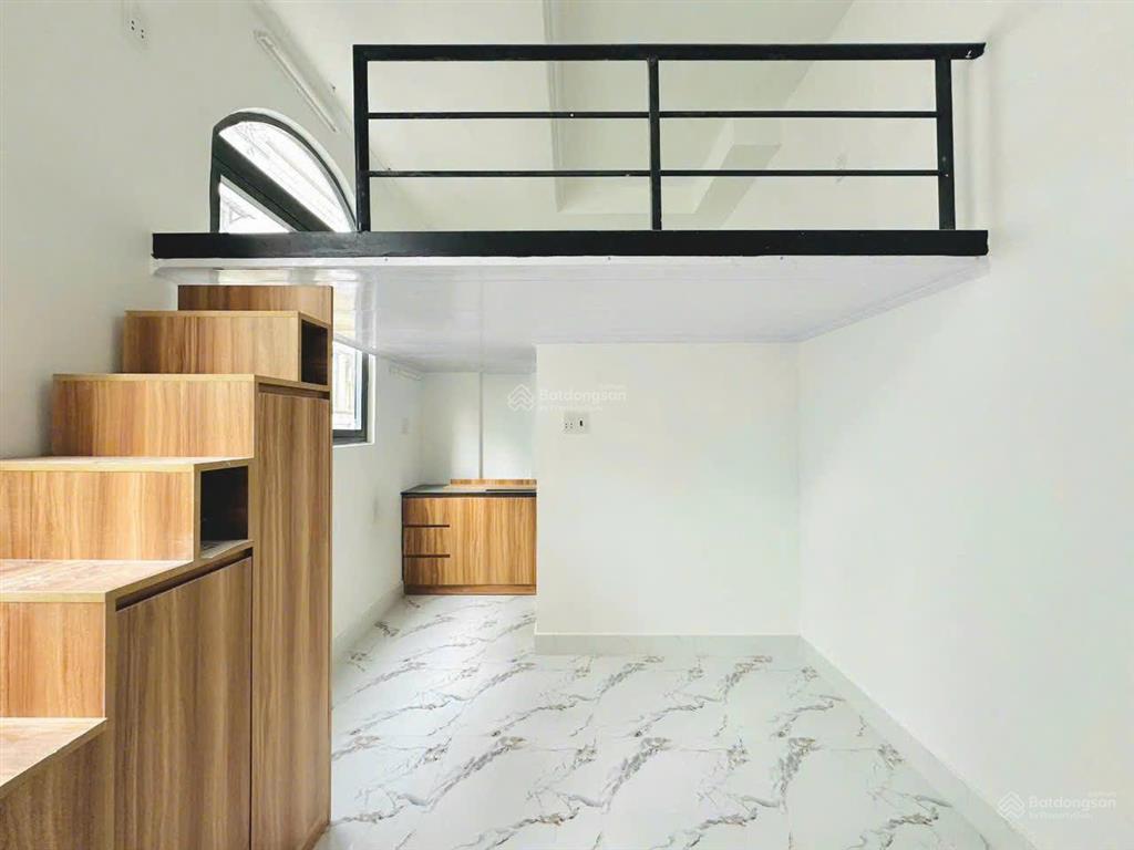 Trống lại 1 phòng gác cao  gía ưu đãi ban công full nội thất ngay nguyễn ảnh thủ  tô ký  cvpm