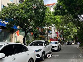 Giảm sốc 700 triệu, nhà đẹp nguyễn khánh toàn, gần phố, dân xây, 50m2, 9.x tỷ