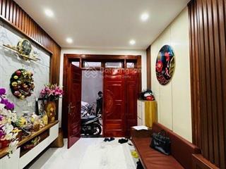 Nguyễn hoàng 38m 5t, dân xây, full nt, gần ô tô, 50m ra phố, trước nhà thoáng vĩnh viễn.