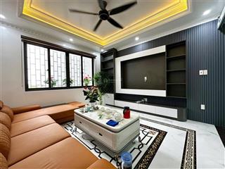 Bán nhà đỗ quang 46m 5t dân xây, tt cầu giấy, phân lô ôtô tránh, kinh doanh, 5m ra mặt phố, full nt