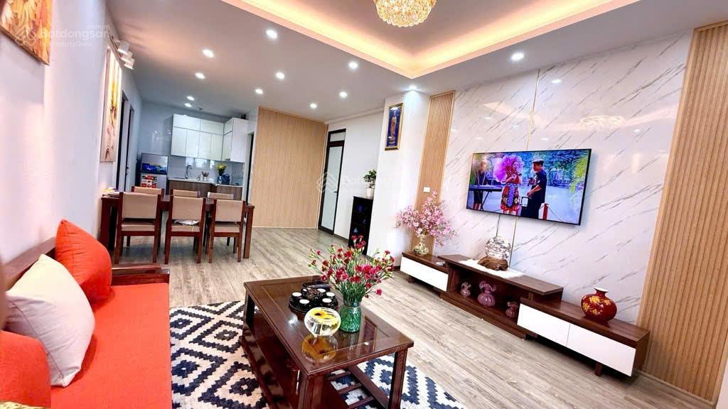 Bán căn hộ chung cư kđt nam trung yên 66m 2pn full nt đẹp tầng cao tt cầu giấy chỉ 4.65tỷ