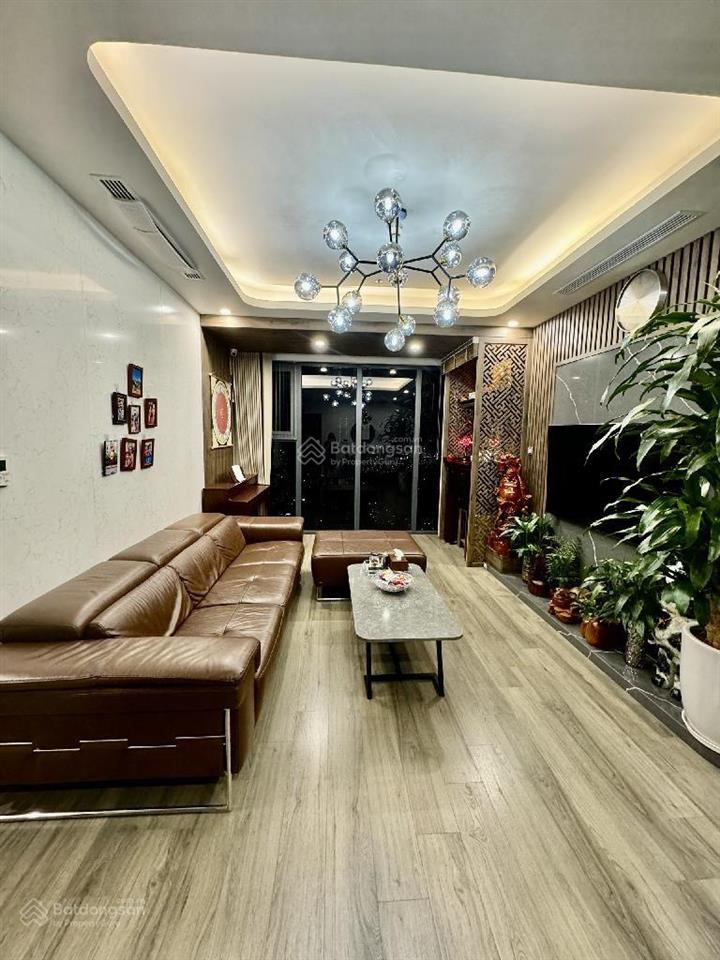 Bán căn hộ chung cư matrix one 113m2 3pn 2lôgia đẳng cấp giới thượng lưu view công viên hiếm