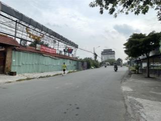 Bán đất mặt tiền đường số 10 view sông sg thoáng mát, 672m2 full thổ cư ngang lớn 26m giá 77 tỷ