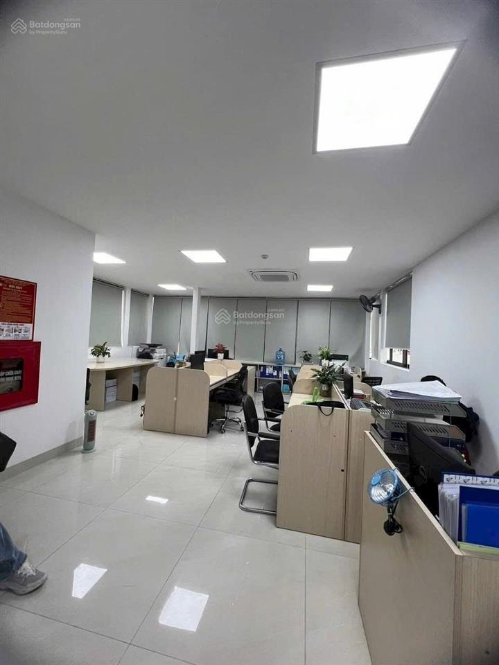 Kd đỉnh 2 tỷ/năm! toà 9 tầng nguỵ như kon tum, sát mp, pl vỉa hè rộng, mt khủng 7m, thang máy 86m2