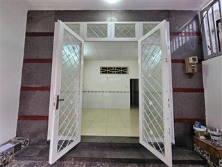 Bán gấp nhà tân bình giá rẻ tính ra chỉ 64tr/mv shr 2 phòng ngủ, hẻm thông