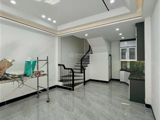 Giảm sâu nhà 3t, 3pn 45m2 ngay chợ tân phú