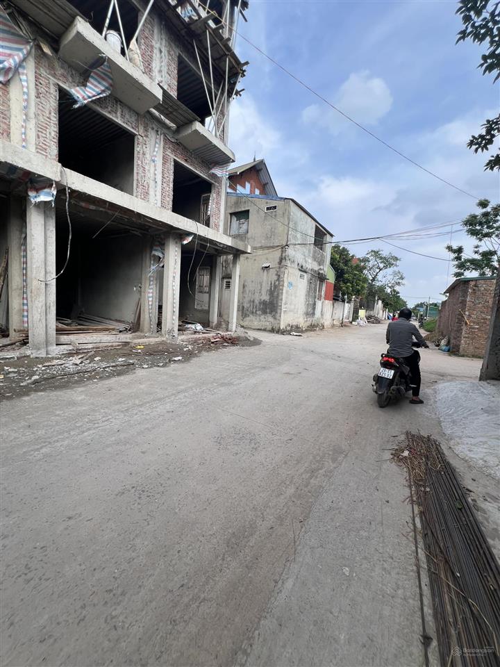 Hàng f0 giá đầu tư căn góc biên giang ngay nhà văn hoá ql6