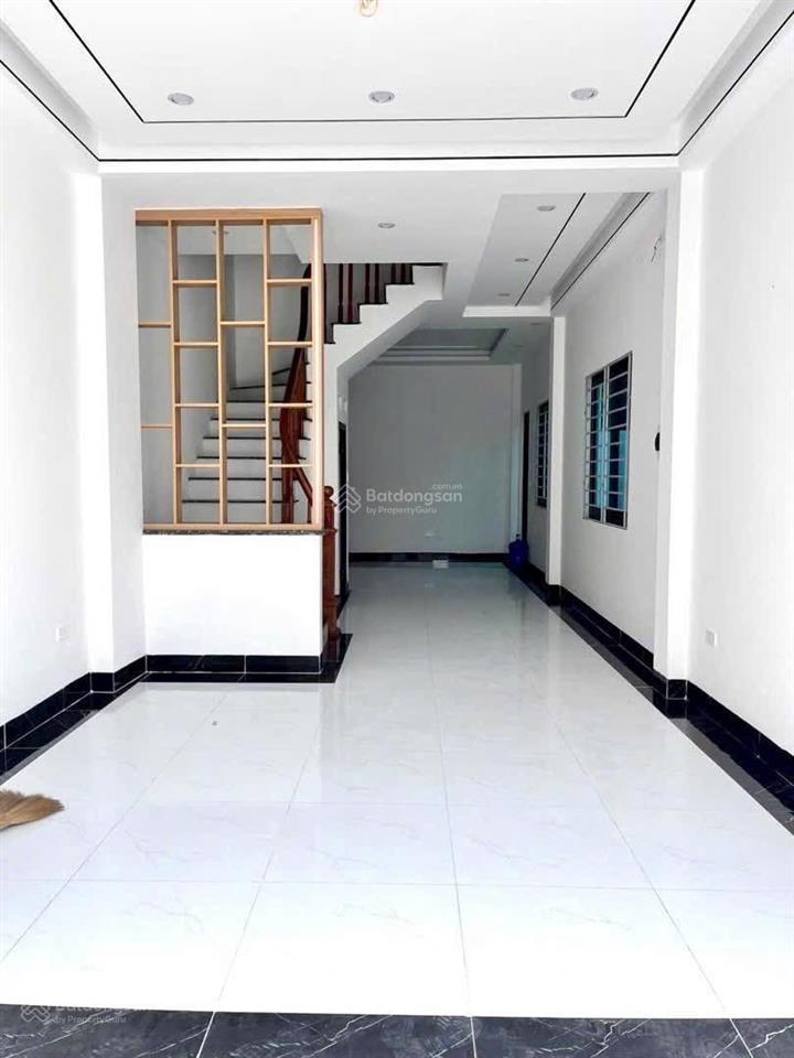 Căn góc ô tô đỗ cửa phượng đồng phụng châu, 600m ra trường đại học thể dục thể thao.