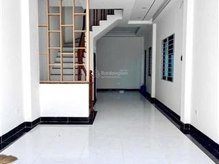 Căn góc ô tô đỗ cửa  phượng đồng phụng châu, 600m ra trường đại học thể dục thể thao.