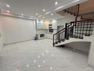 Diện tích rộng giá rẻ nhà 42m2 full nội thất  đoàn kết biên giang  400m ra cầu mai lĩnh, ql6