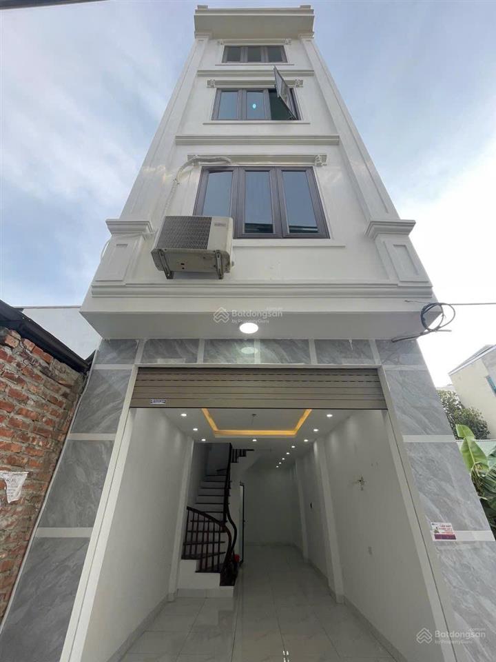 Chính chủ bán nhà xây đơn lập vân côn, ô tô đỗ cổng  4 tầng, 4 ngủ. giá 3,8 tỷ giáp đại lộ tl.