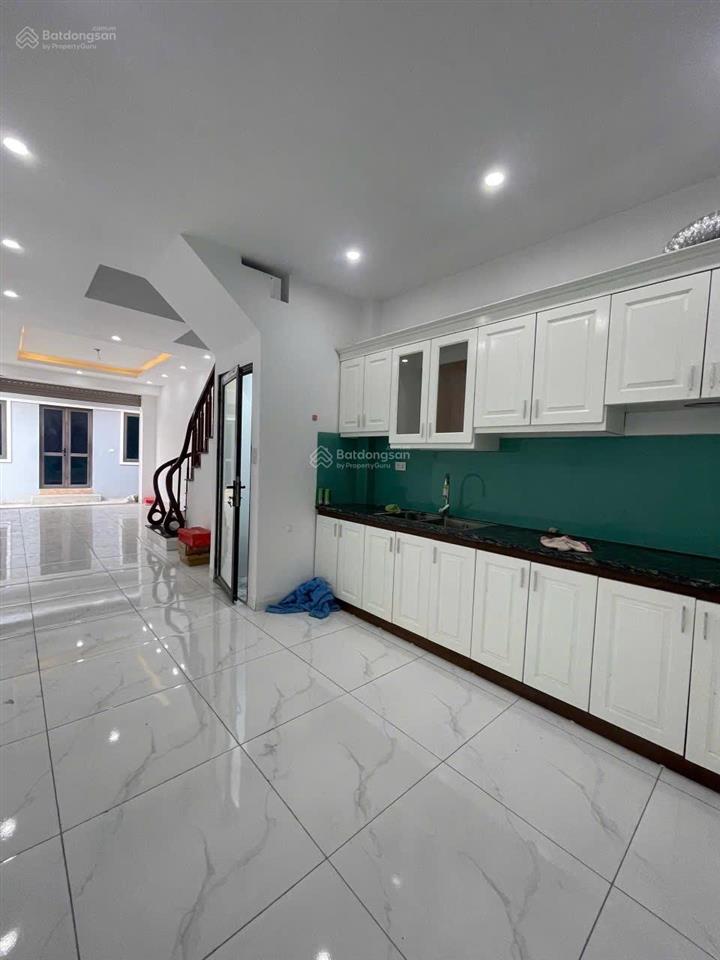 Chính chủ bán nhà xây đơn lập vân côn, ô tô đỗ cổng  4 tầng, 4 ngủ. giá 3,8 tỷ giáp đại lộ tl.