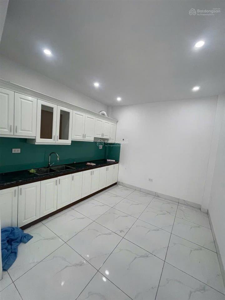 Chính chủ bán nhà xây đơn lập vân côn, ô tô đỗ cổng  4 tầng, 4 ngủ. giá 3,8 tỷ giáp đại lộ tl.