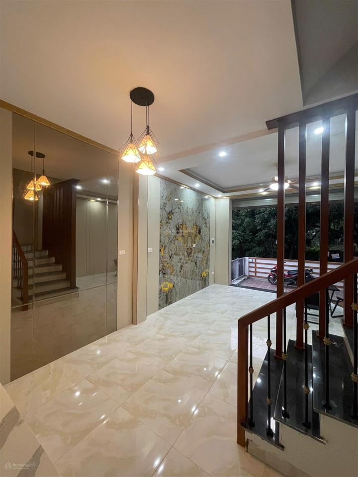 Ô tô qua nhà diện tích 48m2 tại hưng đạo giá 3tỷ150 có tl