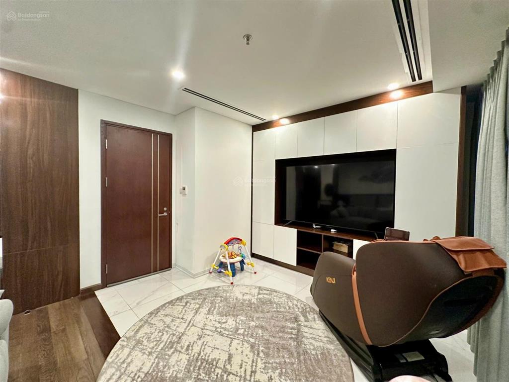 1 căn duy nhất ch vip 241m2 tại tòa aqua central 44 yên phụ, tầng trung view đẹp, sổ đỏ. 0965 666 ***