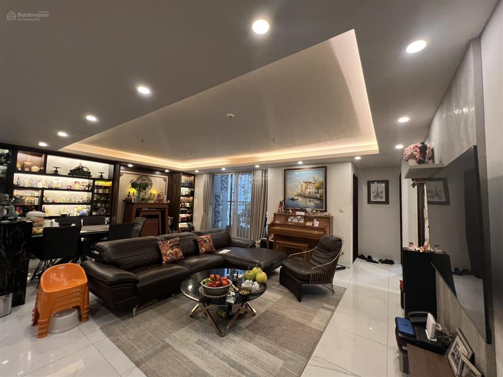 Chính chủ bán căn hộ 120m tầng cao view đẹp tại aqua central 44 yên phụ, sổ đỏ cc.  0965 666 ***