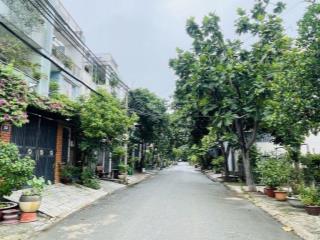 Xe hơi ngủ sân  gần vạn phúc city  100m2 x3 tầng nhỉnh 7 tỷ có thương lượng