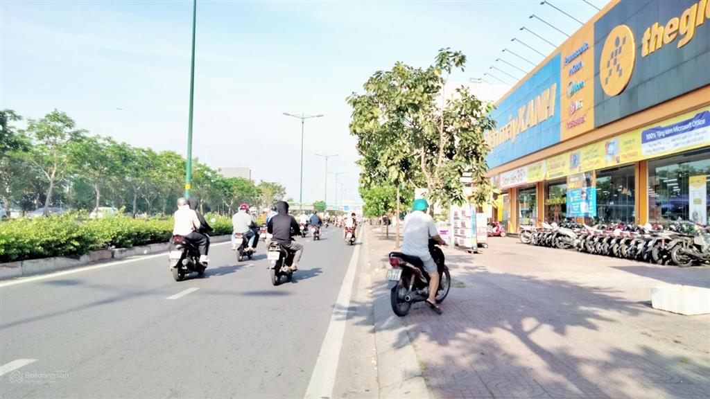 Hiệp bình chánh  phạm văn đồng  lô đất xe hơi 64m2  vuông vức, không lỗi phong thủy  nhỉnh 5 tỷ
