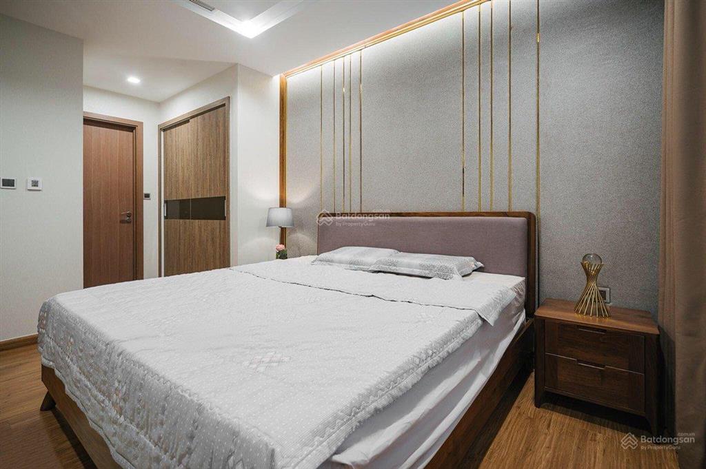 Cho thuê 2 phòng ngủ, tầng 20, tòa s2, vinhomes skylake phạm hùng