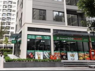 Bán nhanh shop chân đế , 56m cho thuê 22tr/tháng vị trí đắc địa mặt đường đối diện trường học