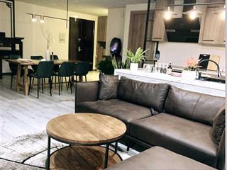 Cô ruột gửi bán căn hộ 3n  2wc, 130m2 tòa royal city. full đồ đẹp, tầng trung ban công nam, sổ đỏ