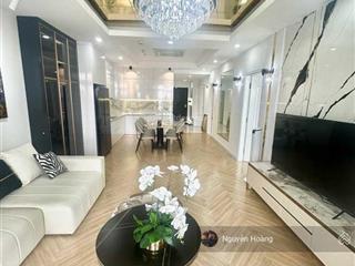 Gia đình cần bán ch 3n  2wc, 106m2 ban công đông nam mát mẻ, full đồ đẹp, sổ đỏ sẵn,  0813 443 ***