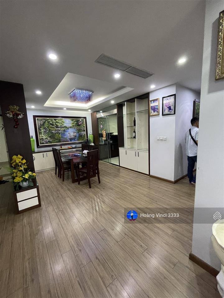 Bán gấp căn hộ 2pn, 115m2, giá siêu hời tại mandarin garden, full đồ, bc thoáng mát, sổ đỏ sẵn.