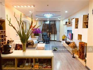 Giá thật, bán ch 110m2 3n  2wc tòa hpc landmark. tầng trung ban công thoáng mát, full đồ, sổ đỏ sẵ