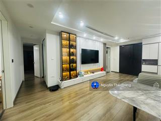 Giá chuẩn, bán ch 3n  2wc, 120m2 tòa n01. tầng trung bc đông bắc, full đồ đẹp, sổ đỏ  0813 443 ***