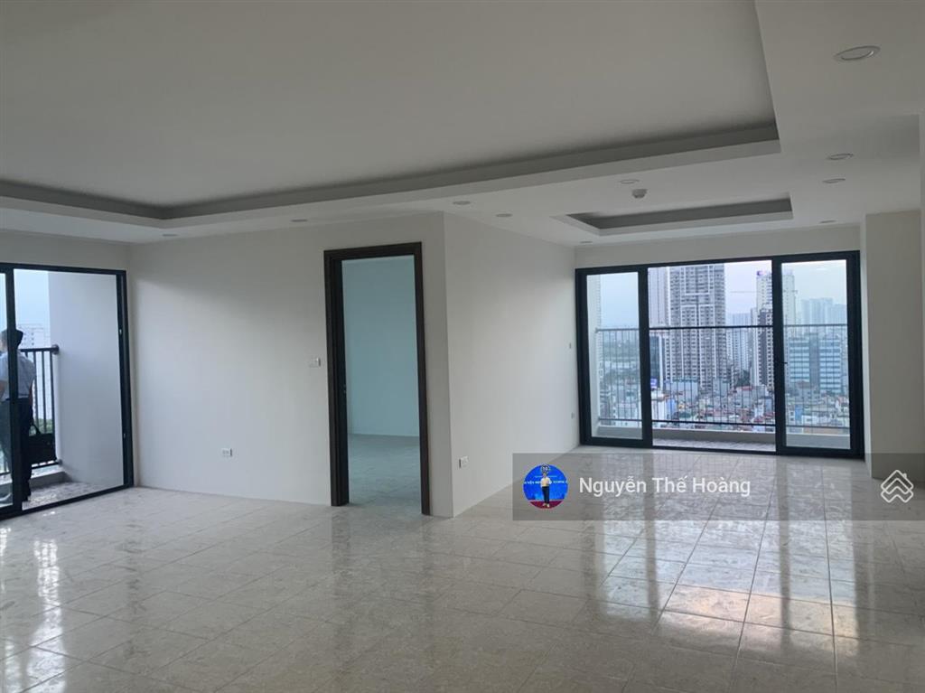 Giá thật, bán ch 4n  2wc 136m2 tòa mhd, tầng trung bc đông nam, full đồ đẹp, sổ đỏ. 0813 443 ***