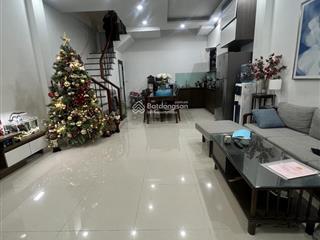 Bán nhà mễ trì, nam từ liêm, nhà dân xây, nội thất đẹp, thoáng sáng, ô tô  40m2  7,6 tỷ