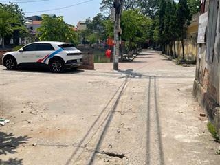 Đại áng ngay hồ nhà văn hoá 56,3m ,khu vực đang phát triển mạnh , đầu tư hay giữ đất đều sinh lời .