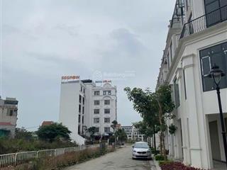 Bán nhà hậu ái  vân canh  hoài đức  30m2