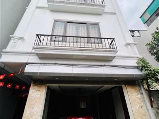 Bán nhà đẹp phường bồ đề long biên, gara ô tô, 5 tầng thang máy  chỉ hơn 9 tỷ