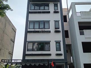 Tòa căn hộ shop house fpt  duy nhất có thang máy  3,5 tẩng 7,1 tỷ
