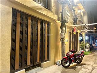 Ccmn mặt tiền 15m  16 phòng cho thuê kín  thu 1.2 tỷ/năm  nguyễn khánh toàn, cầu giấy