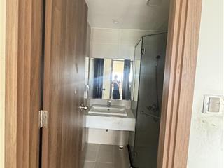 Chủ gửi bán nhanh căn trong 2 tuần, 2pn ntcb , view thoáng miên man tầng trung .5ty350