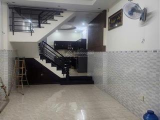 Nhà bán, hoàng văn thụ ,tân bình ,ngang 4 dài 15, 5 tầng mới chỉ 9.1 tỷ, tặng nội thất gỗ cao cấp.