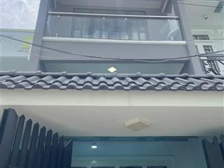 Kẹt tiền bán gấp nhà nguyễn văn đừngp5q5, dt 65,25m2/ 2tỷ68 gần th huỳnh kiến hoa cho thuê 19tr/t