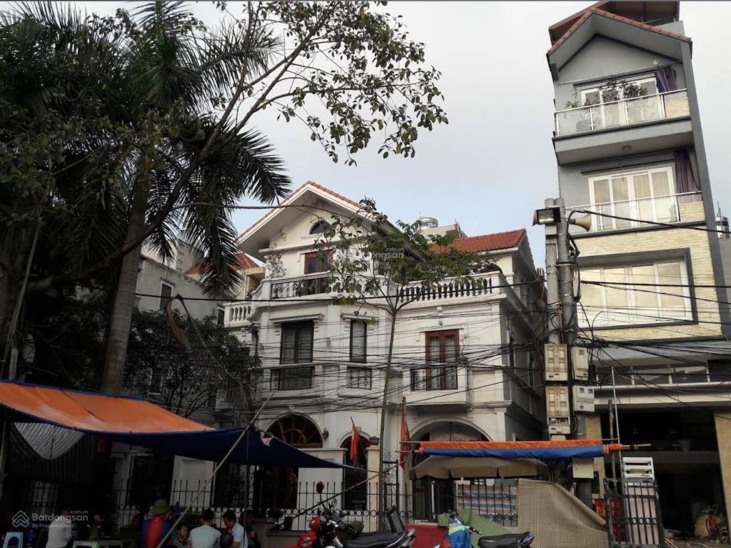 Cần bán mảnh đất ko sổ có nhà 1,5 tầng đang cho thuê 4tr ngay gần nhà văn hoá xóm án triều khúc