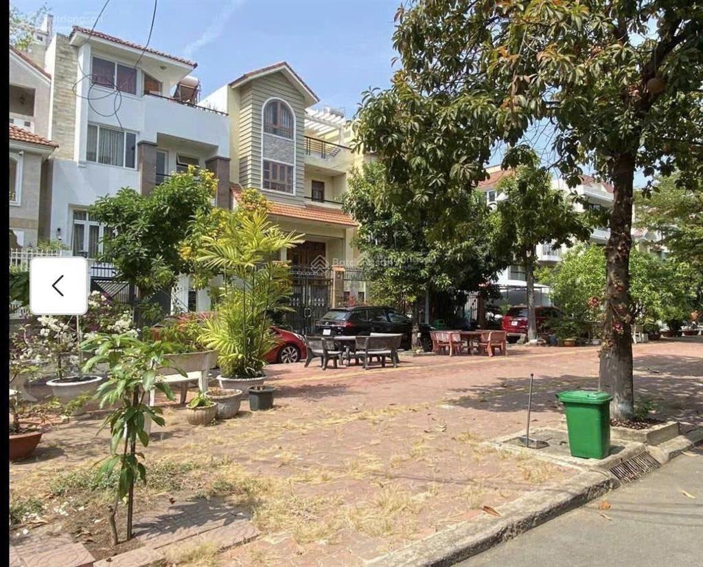 Bán villa siêu hiếm đường số 30b  quận 2  dt 9x24m  hầm 3 tầng  giá 35 tỷ