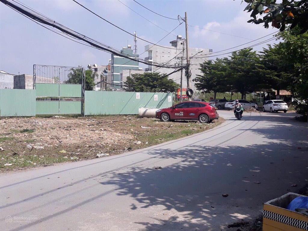 Quỹ đất siêu rẻ đẹp mặt tiền phú hữu, quận 9 60x120m công nhận 8000m2 thổ cư 7400m2 giá bán 240 tỷ