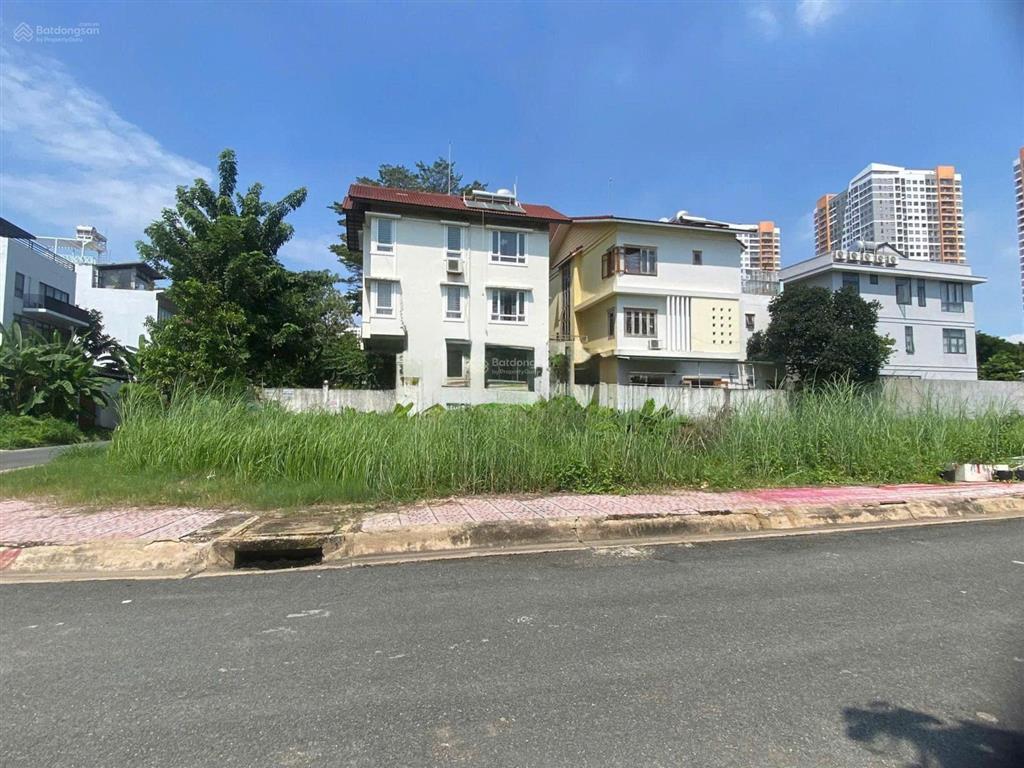 Bán đất đường số 55 kdc văn minhan phú q2dt 16,5x18mgiá 65 tỷ