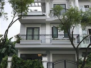 Biệt thự ven sôngtân phongq7dt7x20, cn 126m23 tầnggiá 25 tỷ