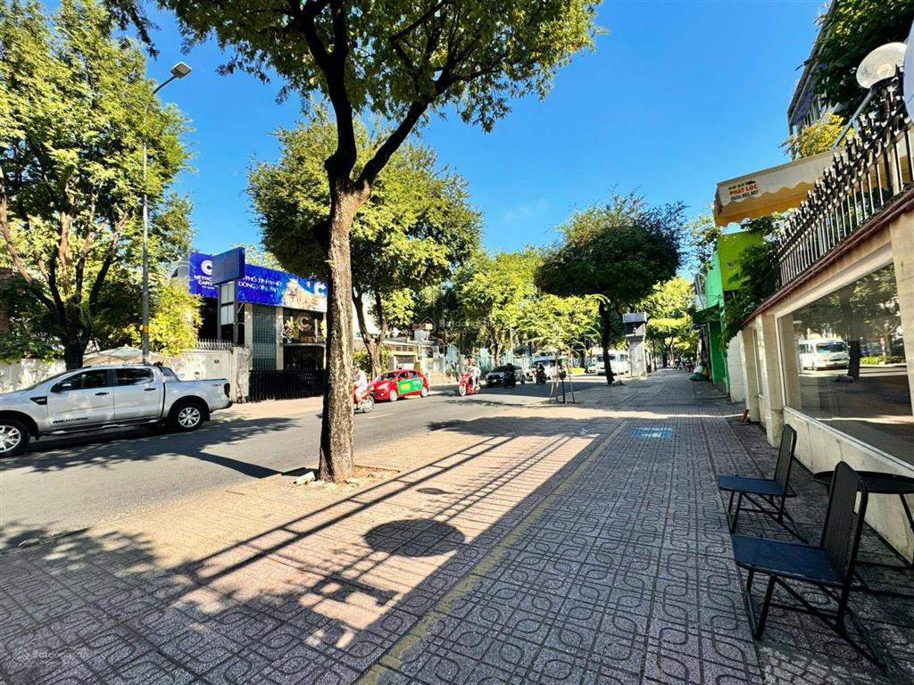 Siêu vị trí võ văn tần,q3dt 15x40mhđt 600tr/thgiá bán 410 tỷ